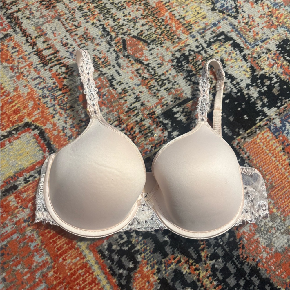 Chantelle Lightly Lined Lace Bra